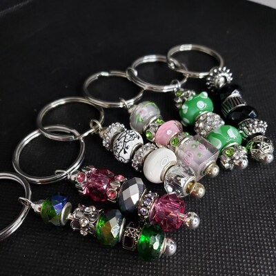 Beaded keychain, sparkle, gift for her, glass beads - image1
